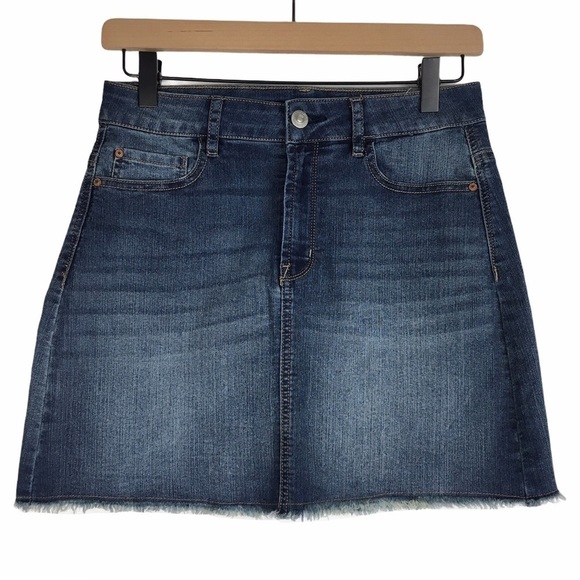 WALLFLOWER Skirt Denim Mini Raw Hem Whiskered Y2K Style Mean Girls Style Size 1 - Picture 6 of 6